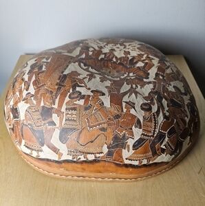 Vintage Large Hand Carved Peruvian Gourd Folk Art Bowl